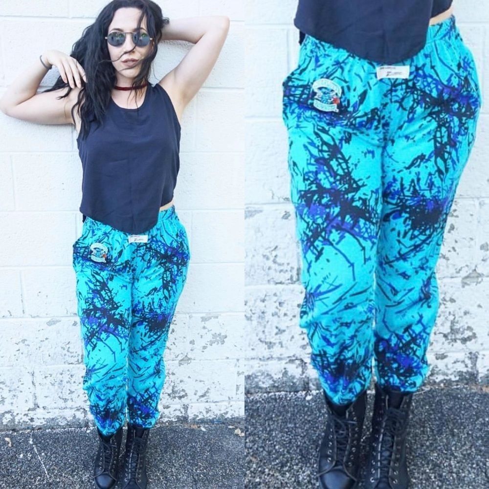 RARE Vintage 90’s zubas Charlotte hornets pants Women’s‎ Size M